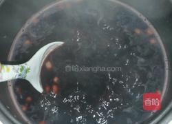 花生黑米粥的做法图解8
