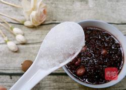 花生黑米粥的做法图解10