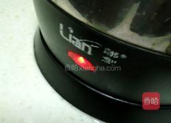 天然蜂蜜百香果饮的做法图解1
