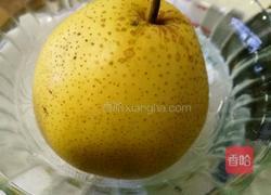 冰糖雪梨炖银耳的做法图解2