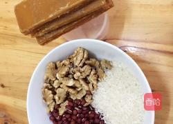 核桃红豆粥的做法图解1