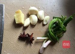 蚝油焖凤爪的做法图解2