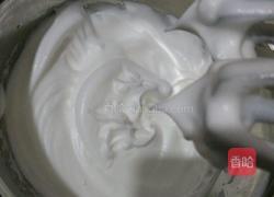 6寸戚风蛋糕的做法图解7