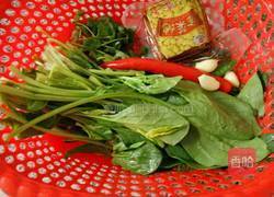 菠菜拌香干的做法图解1