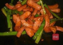 爆炒热狗的做法图解4