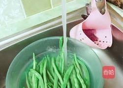 豆角炖肉的做法图解1