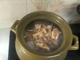 水鸭土茯苓薏米芡实汤