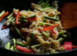 蒜苔炒牛肚的做法图解7