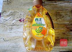 胚芽油蒸蛋糕的做法图解1