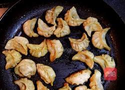 煎饺的做法图解6