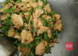 辣椒炒粉粑的做法图解11