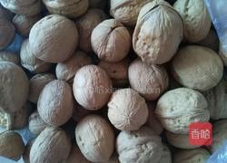 琥珀核桃的做法图解1