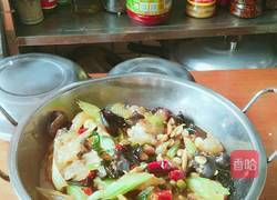 芹菜牛筋干锅的做法图解7