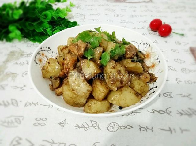 土豆炖鸡块