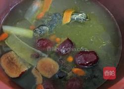 香菇鸡汤米线的做法图解3