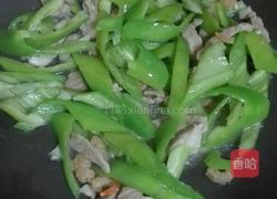 青椒肉丝炒豆腐的做法图解5