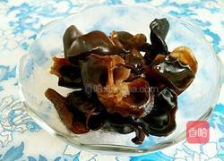 凉拌黑木耳的做法图解3