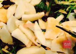 木耳芹菜炒淮山的做法图解8