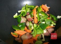 腊肉炒青椒的做法图解8
