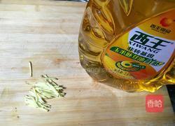 蒸大闸蟹的做法图解1