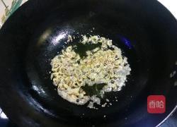 蝦皮炒娃娃菜的做法圖解3