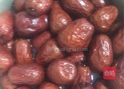 枣夹核桃的做法图解1