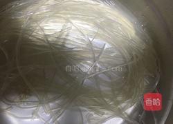 白菜炖豆腐粉条的做法图解3