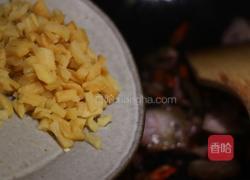 萝卜干炒腊肉的做法图解8