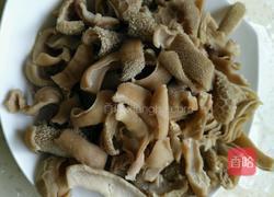 葱爆羊肚的做法图解1