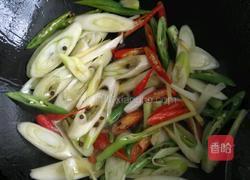 葱爆羊肚的做法图解5