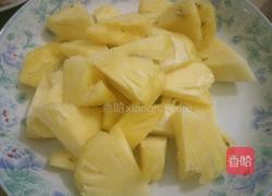 菠萝焖鸭的做法图解2