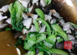 香菇青菜的做法图解4