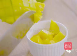 芒果水晶果冻的做法图解2