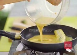 秋葵蛋卷的做法图解5