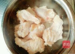 红烧鸡翅根的做法图解1