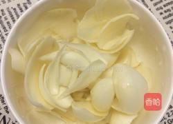 石蜂糖百合燕窝的做法图解2