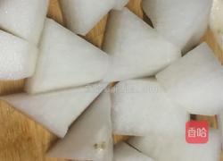 白萝卜猪蹄汤的做法图解4