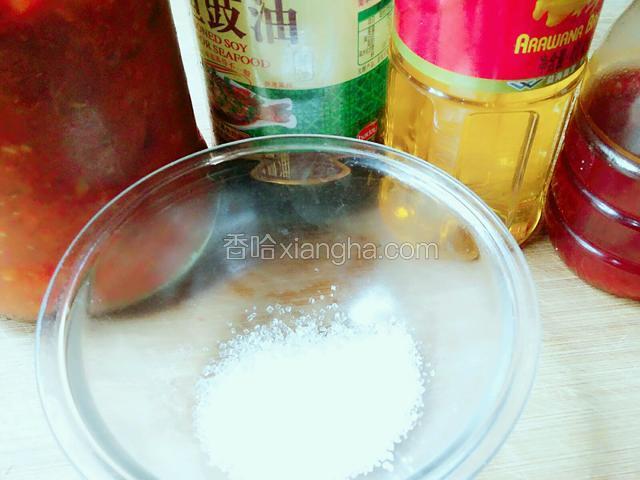把所有调料准备好。