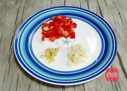 鲜豌豆猪肉粒的做法图解5