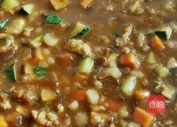 香菇肉酱杂酱面的做法图解3