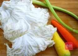 翡翠彩蔬卷的做法图解1