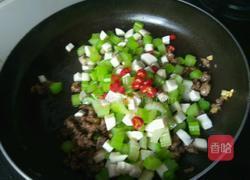 炒三丁的做法图解8