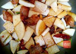 酥肉萝卜炖粉条的做法图解5