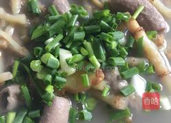 小肠折耳根汤的做法图解7