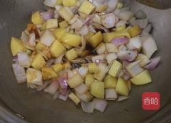 洋葱烩土豆的做法图解3