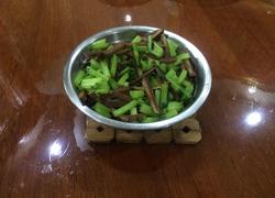 药芹炒茶干