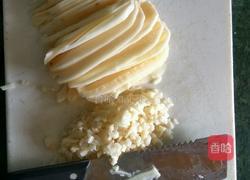 猪肉莲藕馅饺子的做法图解2