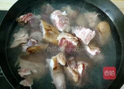 砂锅猪蹄莲藕的做法图解2