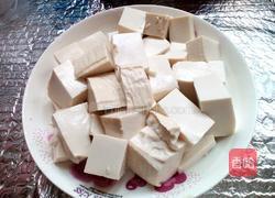 鱼头豆腐汤的做法图解2
