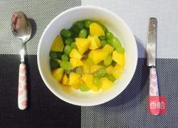 小蜜蜂葡萄的做法图解3